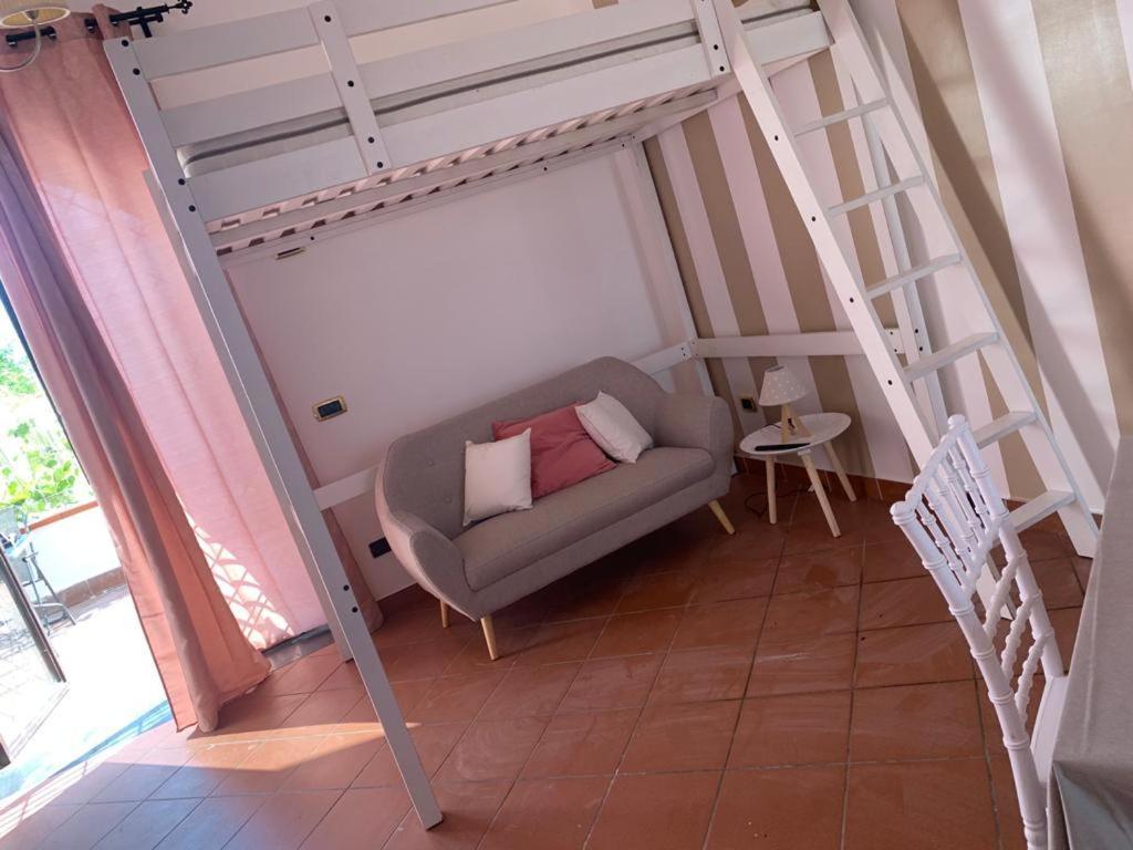 مبيت وإفطار باغاني La Casa Del Fragnone المظهر الخارجي الصورة